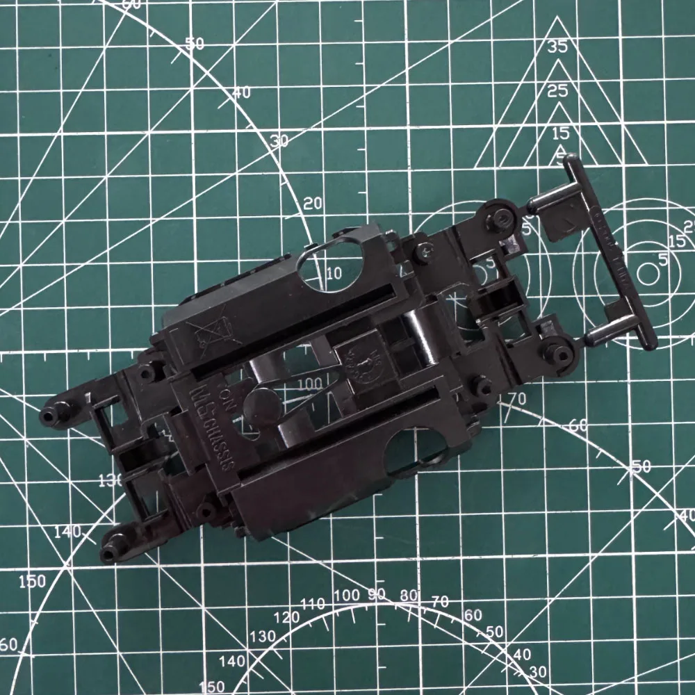 Coche de carreras TAMIYA MINI 4WD chasis MS - imagen 3