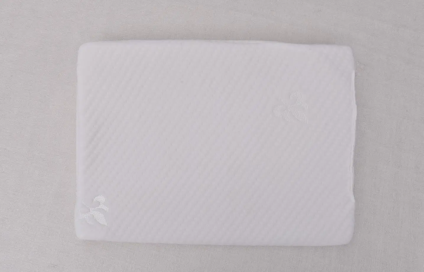 Almohada transpirable para bebé - materiales seguros