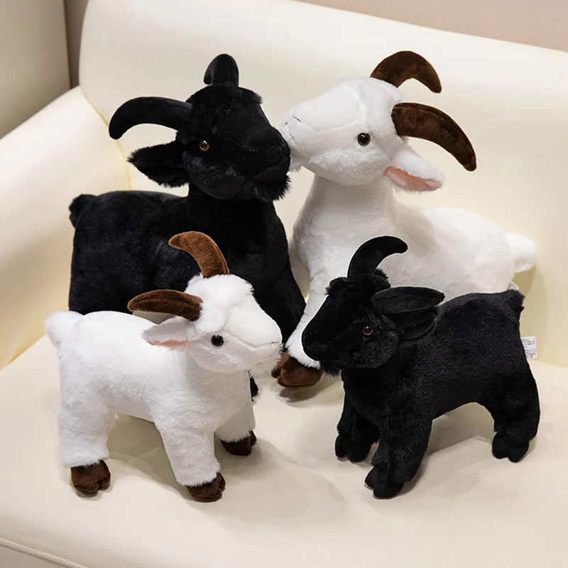 Peluche oveja de cabra blanca estilo anime
