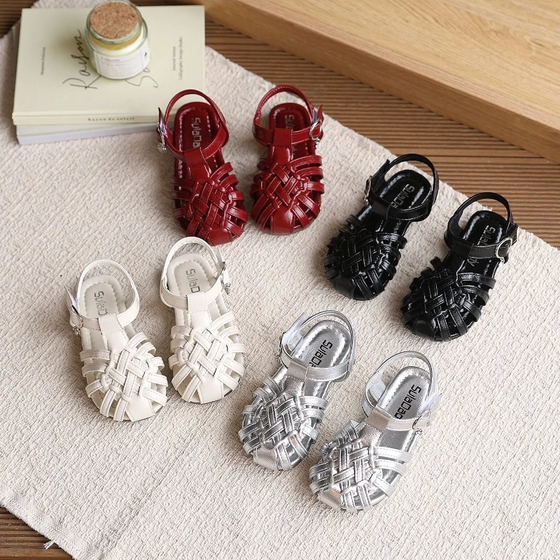 Sandalias romanas planas para niñas – Retro veraniegas