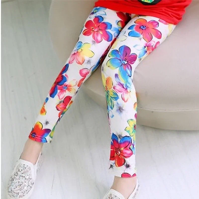 Leggings pitillo de algodón con estampado de flores infantiles - imagen 2