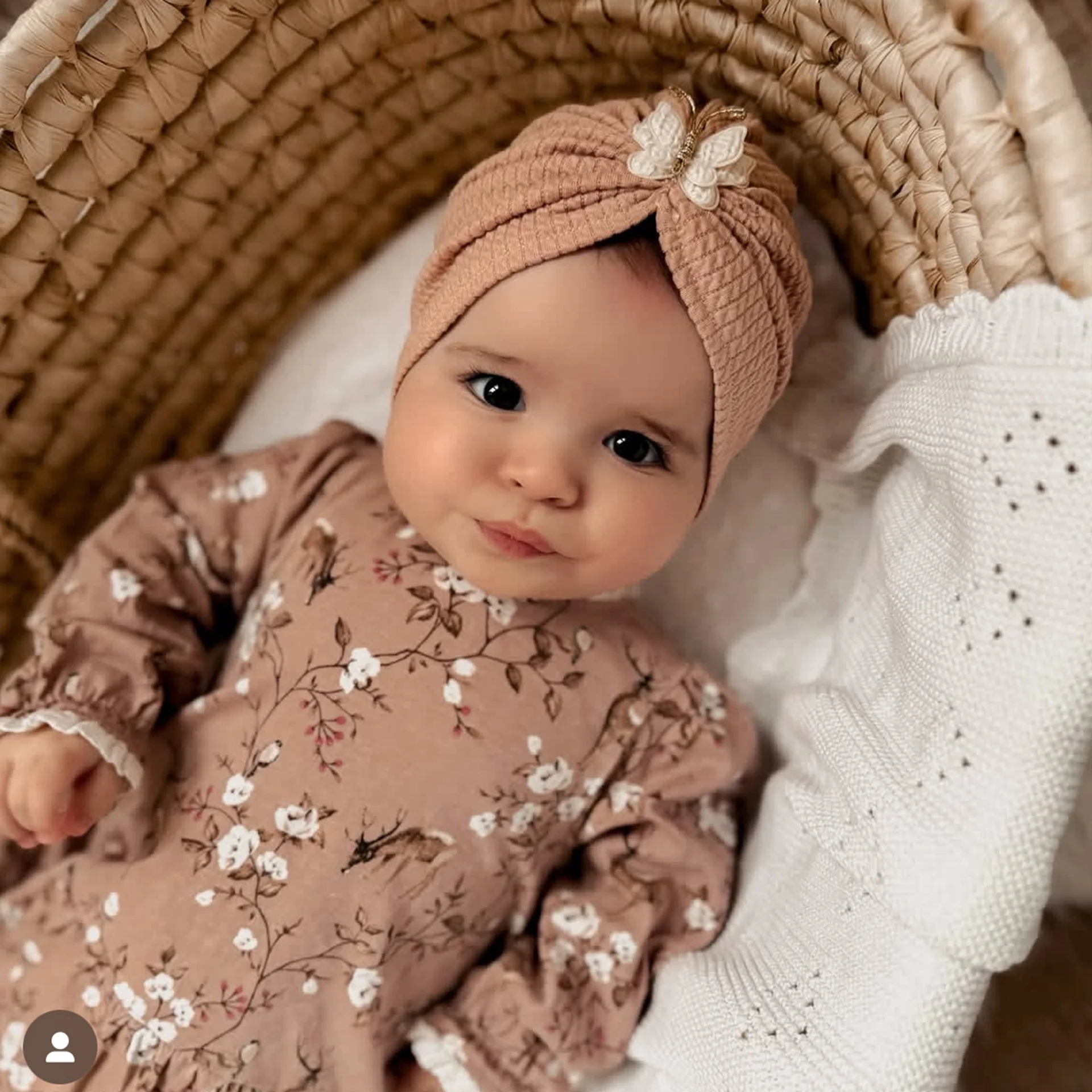 Vista del gorro en un entorno infantil