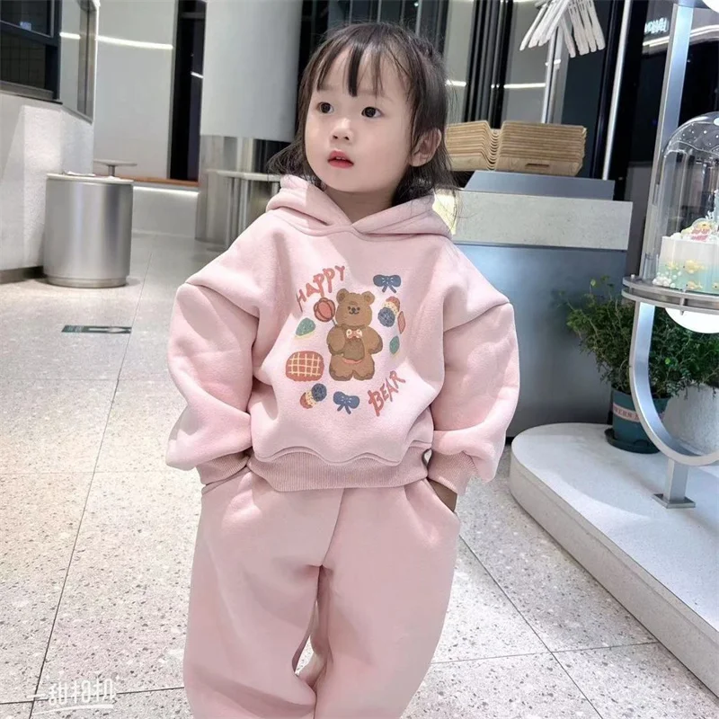 Conjunto de niña de terciopelo con capucha y pantalón invierno - imagen 5