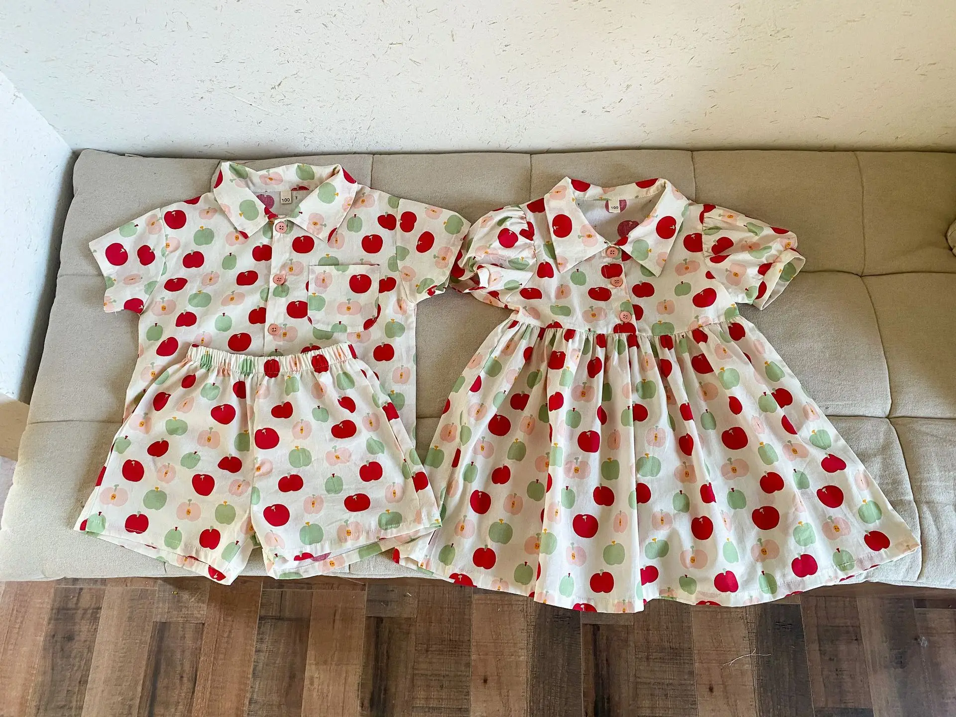 Vestido de algodón para niña con detalles dulces