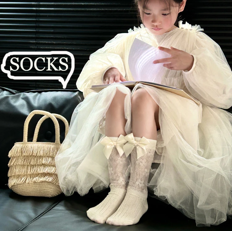 Calcetines de algodón beige con lazo - vista inicial