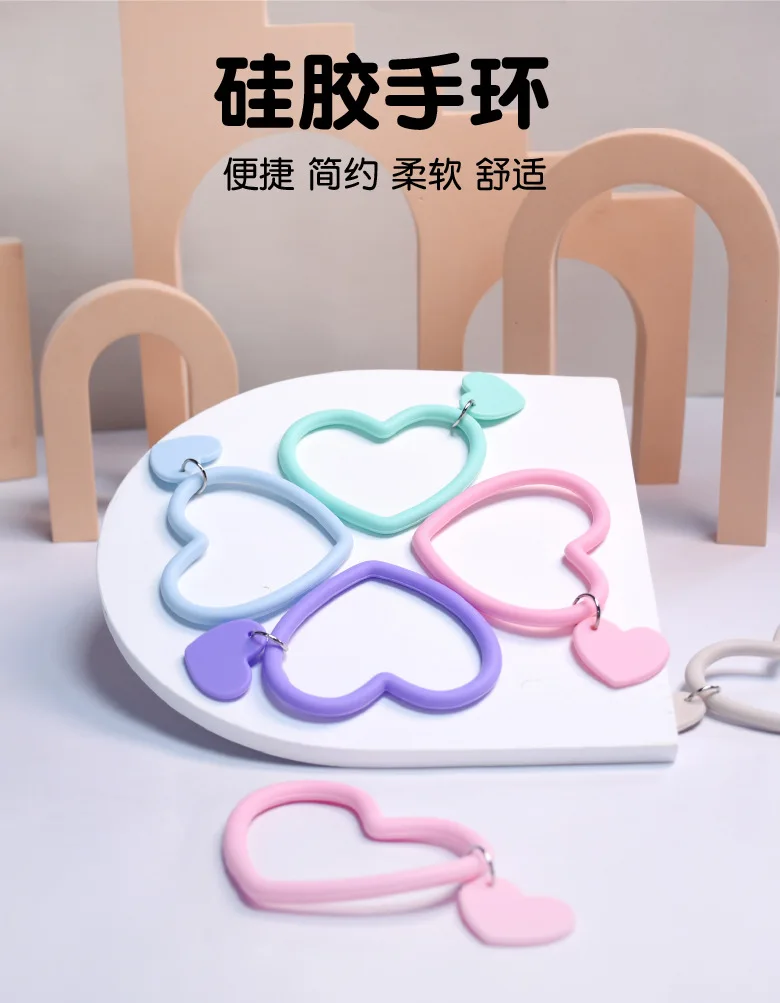 pulsera transparente y llavero, listo para llevar