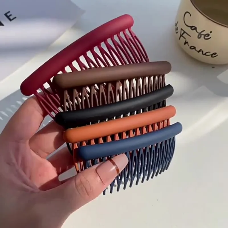 Accesorios para el cabello infantil: peine de dientes y horquillas - imagen 4