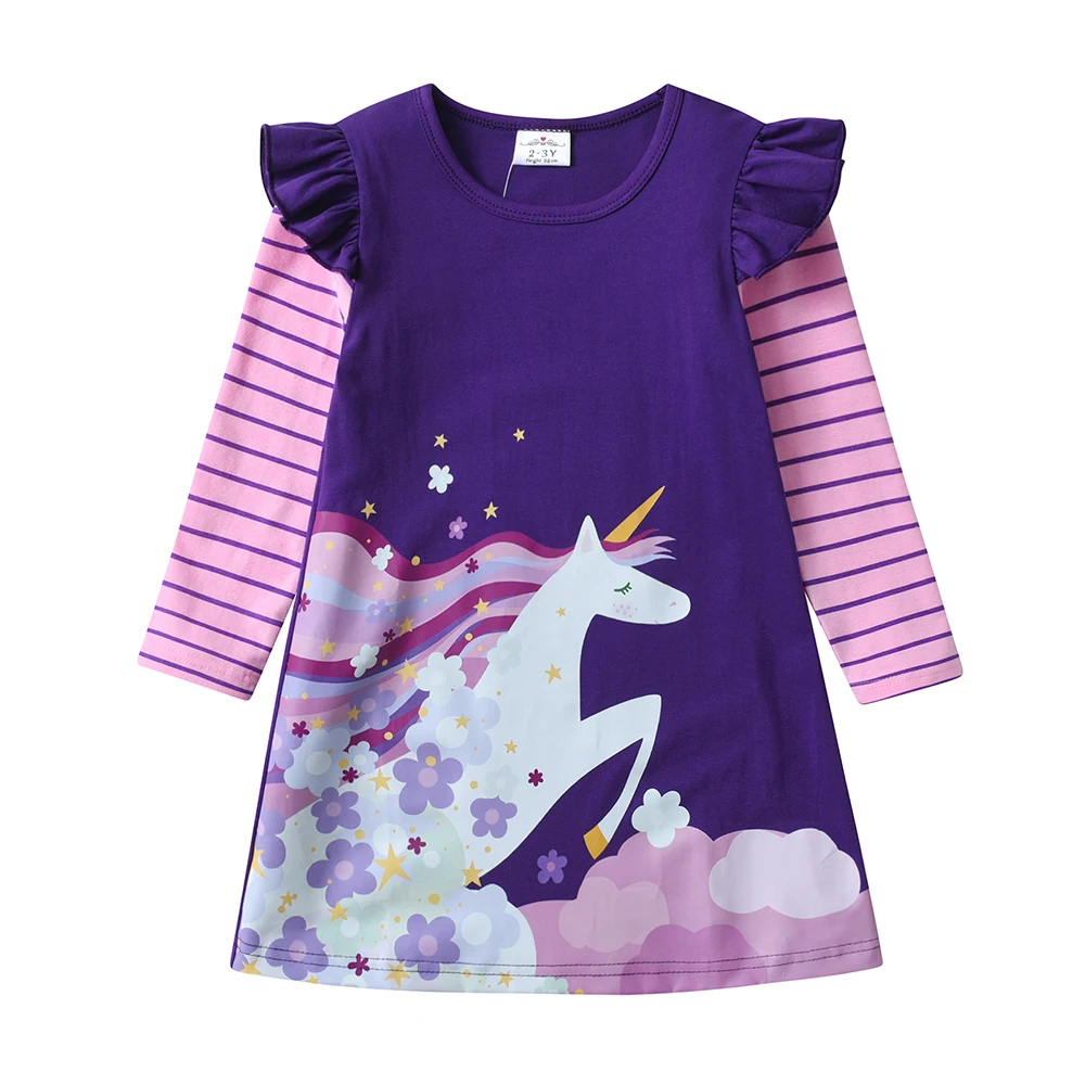 Vestido infantil en ambiente