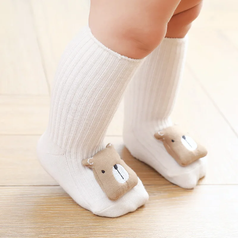 Calcetines de bebé con diseño de oso, algodón suave