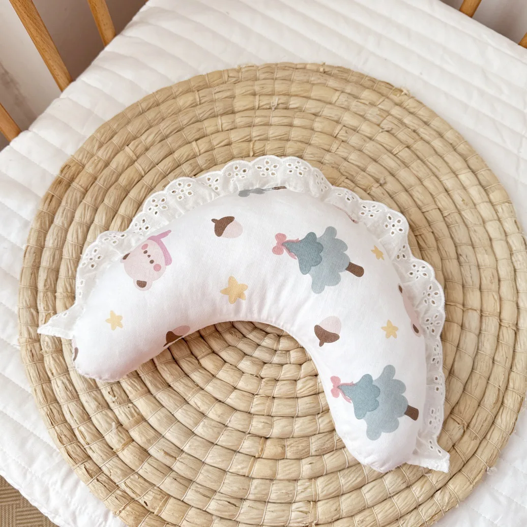 Almohada antideslizante de algodón nórdico con volantes para bebé - imagen 2