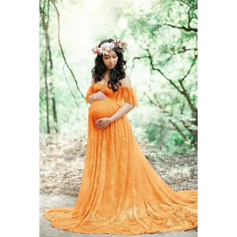 Vestido de maternidad encaje con cola para sesión fotográfica