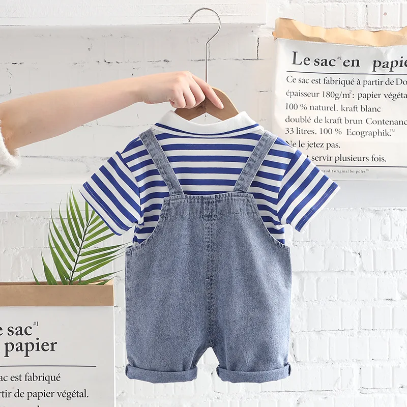 Conjunto ropa de verano para bebés: camiseta de manga corta y mono - imagen 2