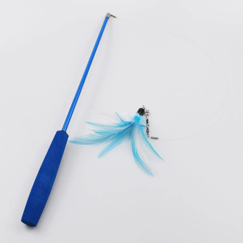 Pluma tipo “anzuelo” para estimular la caza