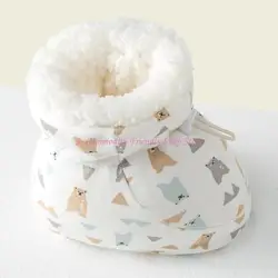 Zapatos primeros pasos de bebé con suela blanda y estampado infantil