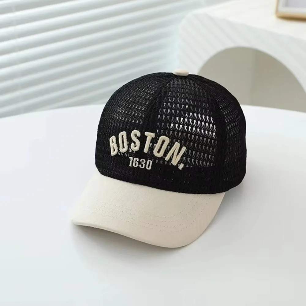 Gorra de béisbol de malla transpirable para bebé con visera solar - imagen 2