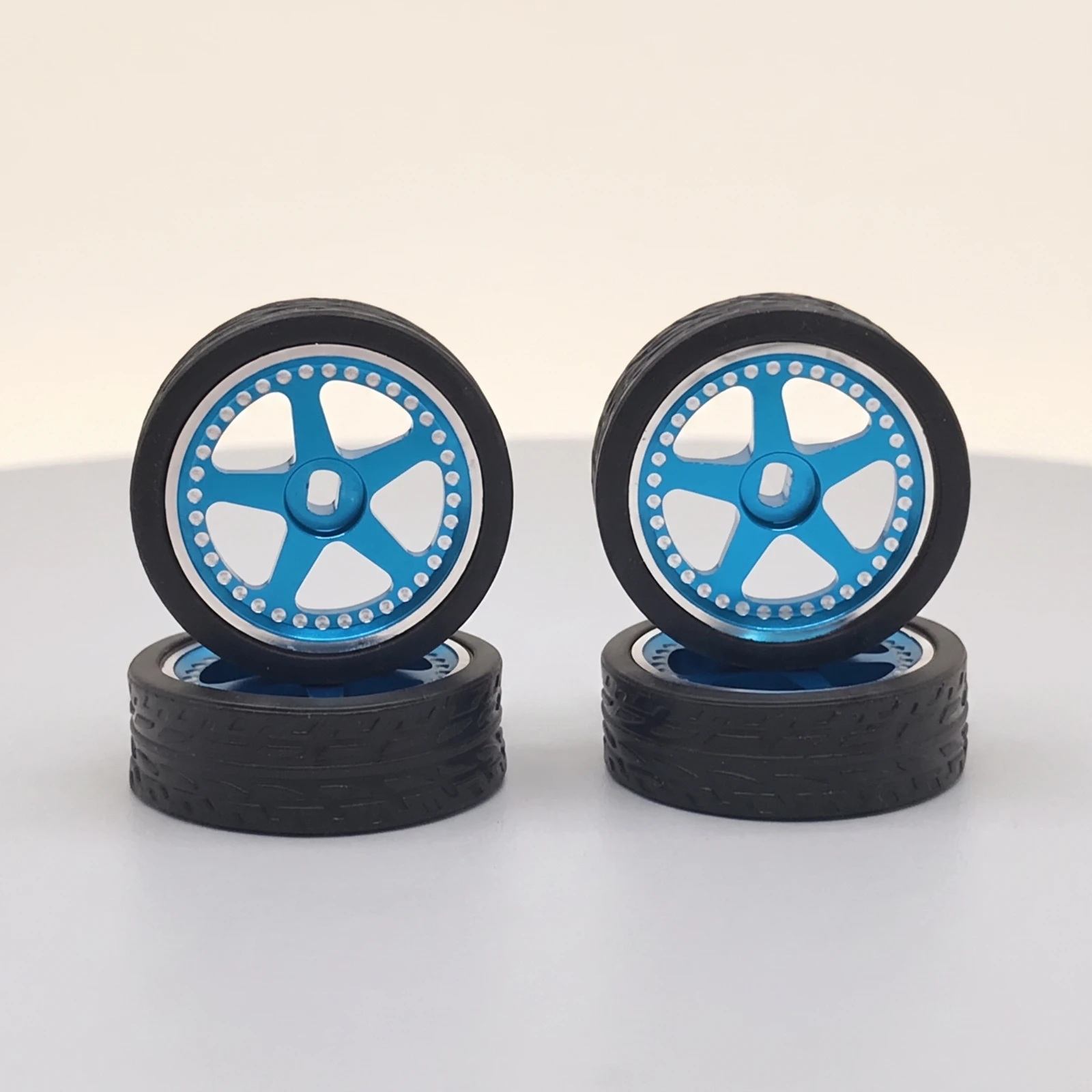 Ruedas para coche RC de goma, neumáticos de larga duración - imagen 2