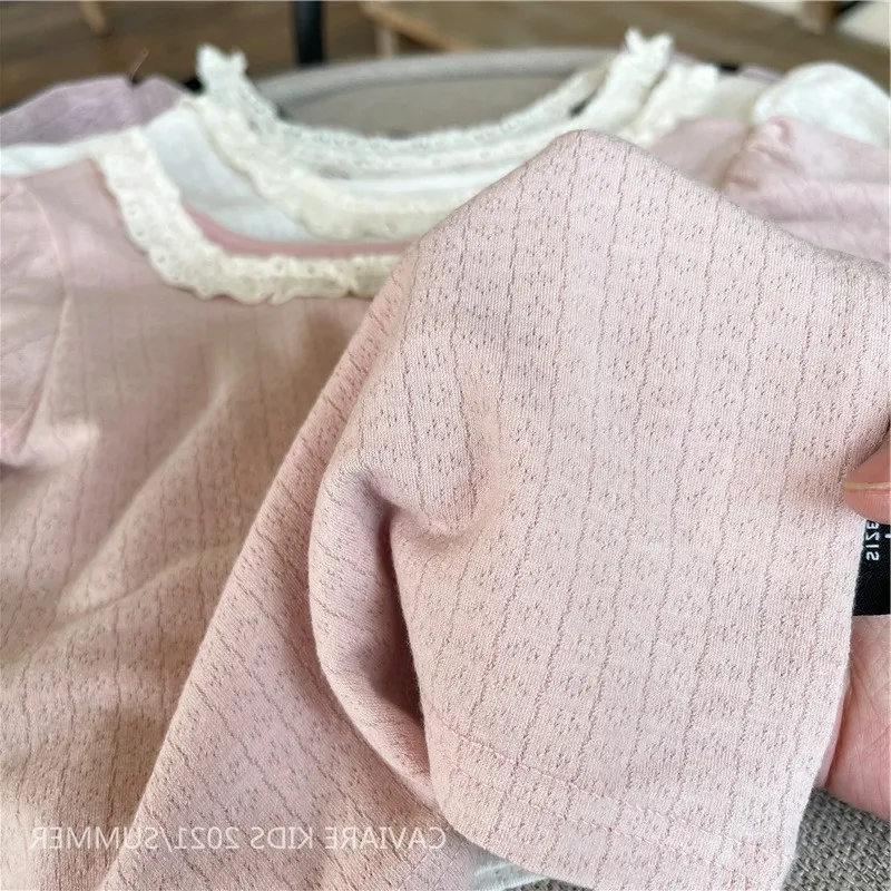 Camisa de encaje lavanda para niñas