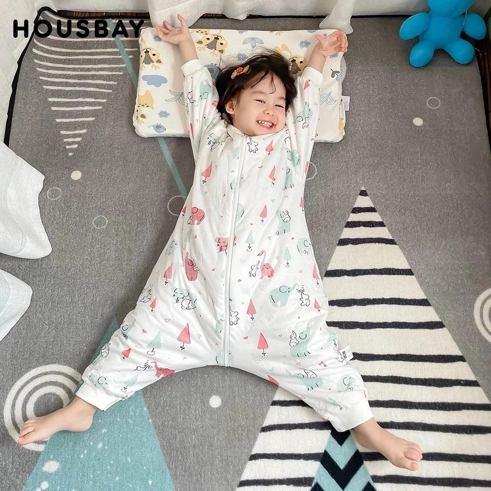 Saco de dormir Anti Tipi invierno bebé – Patrón animales piernas abiertas