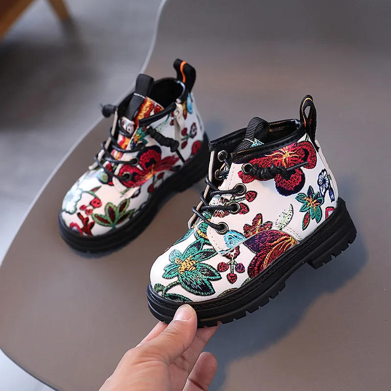 Botas cortas antideslizantes para niña de uso diario - imagen 3
