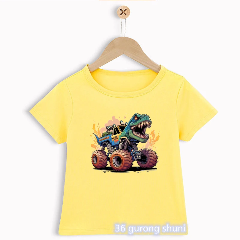 Colección completa de camisetas con distintos motivos