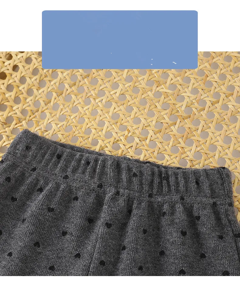 Estilo de otoño con pantalones sueltos