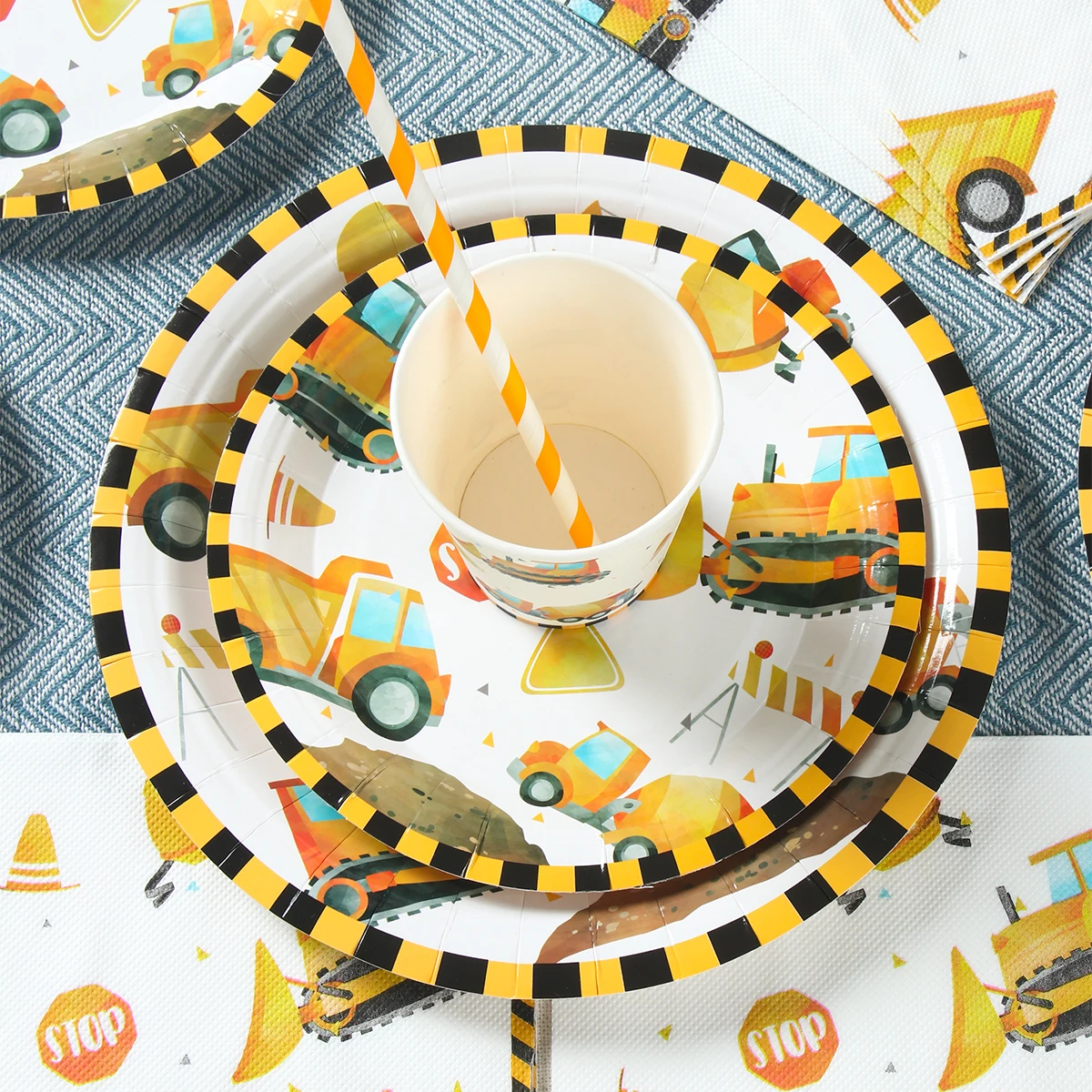 Vasos desechables con excavadora y tractor para fiesta infantil - imagen 5