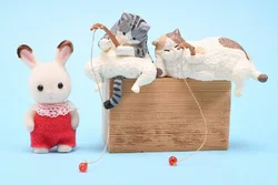 Figuras de gato kawaii en cápsula – Yell mininos