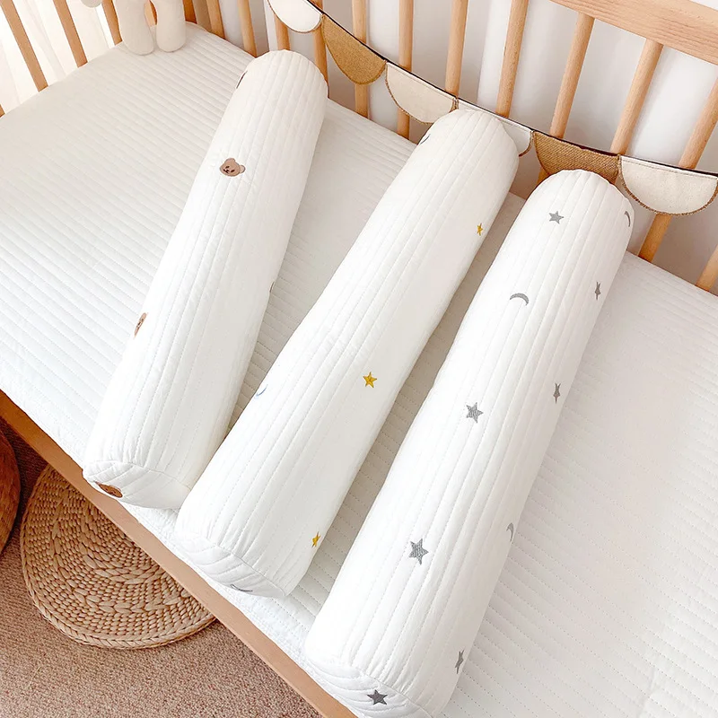 Almohada suave para bebé recién nacido con bordado oliva - imagen 2