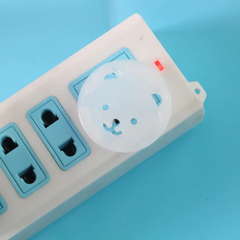 Protector de enchufes para bebés con seguridad infantil - imagen 4