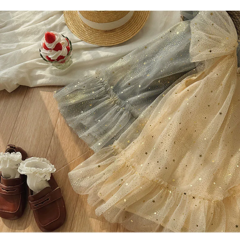 Vestido de verano para niña línea A con estrellas y mangas volantes - imagen 4