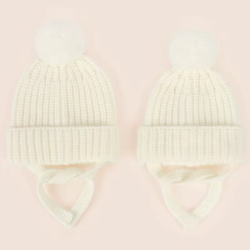 Gorro y manoplas de punto para bebé – Conjunto cálido y suave - imagen 5