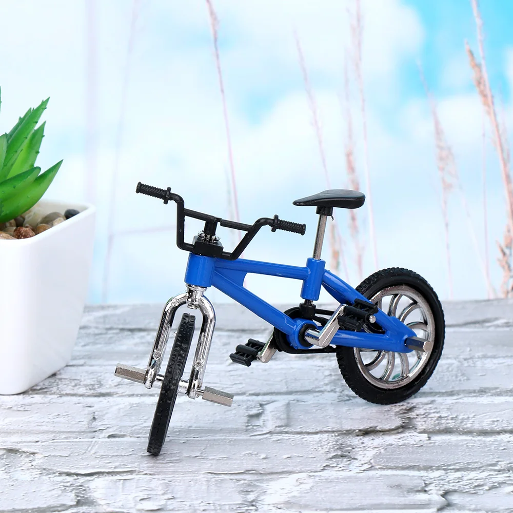 Bicicleta con cesta para muñecas Adollya – Accesorios para niños