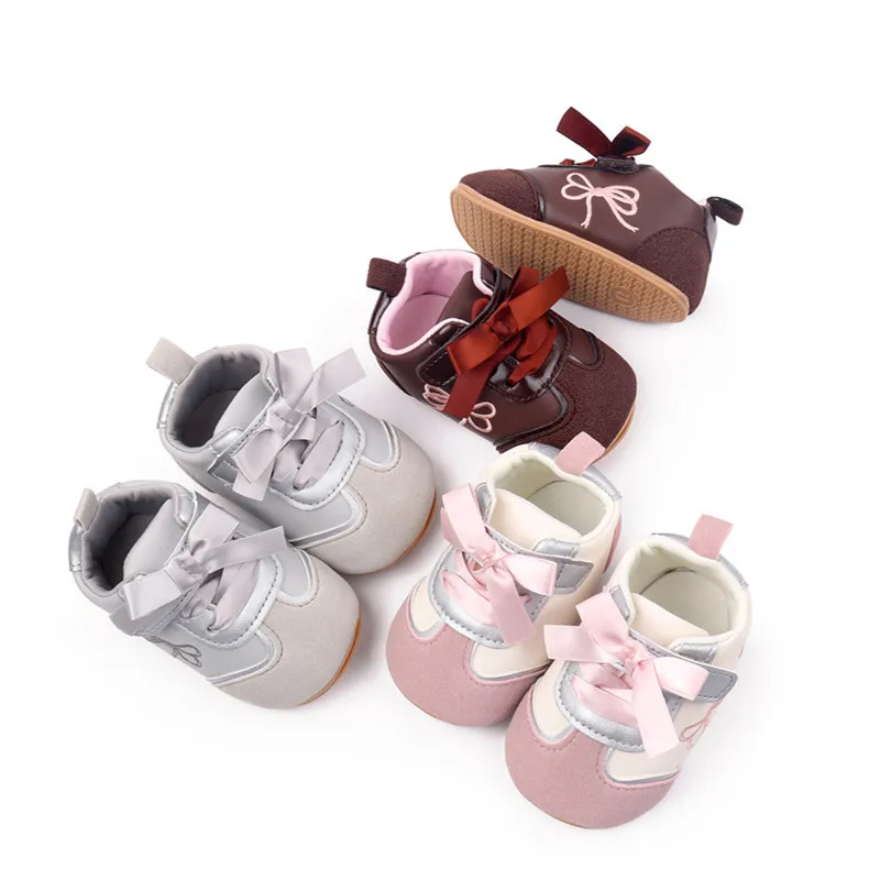 Zapatos de bebé con lazo bowknot y colores de entretiempo