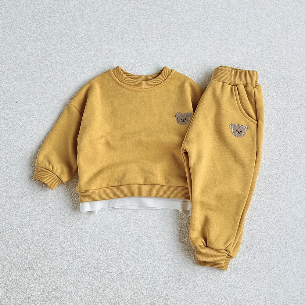 Conjunto sudadera con capucha y pantalón niño estampado oso otoño - imagen 4