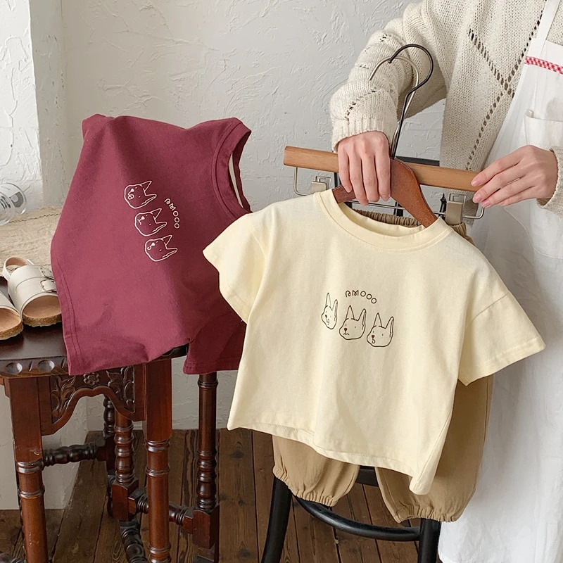 Camiseta infantil de manga corta con estampado