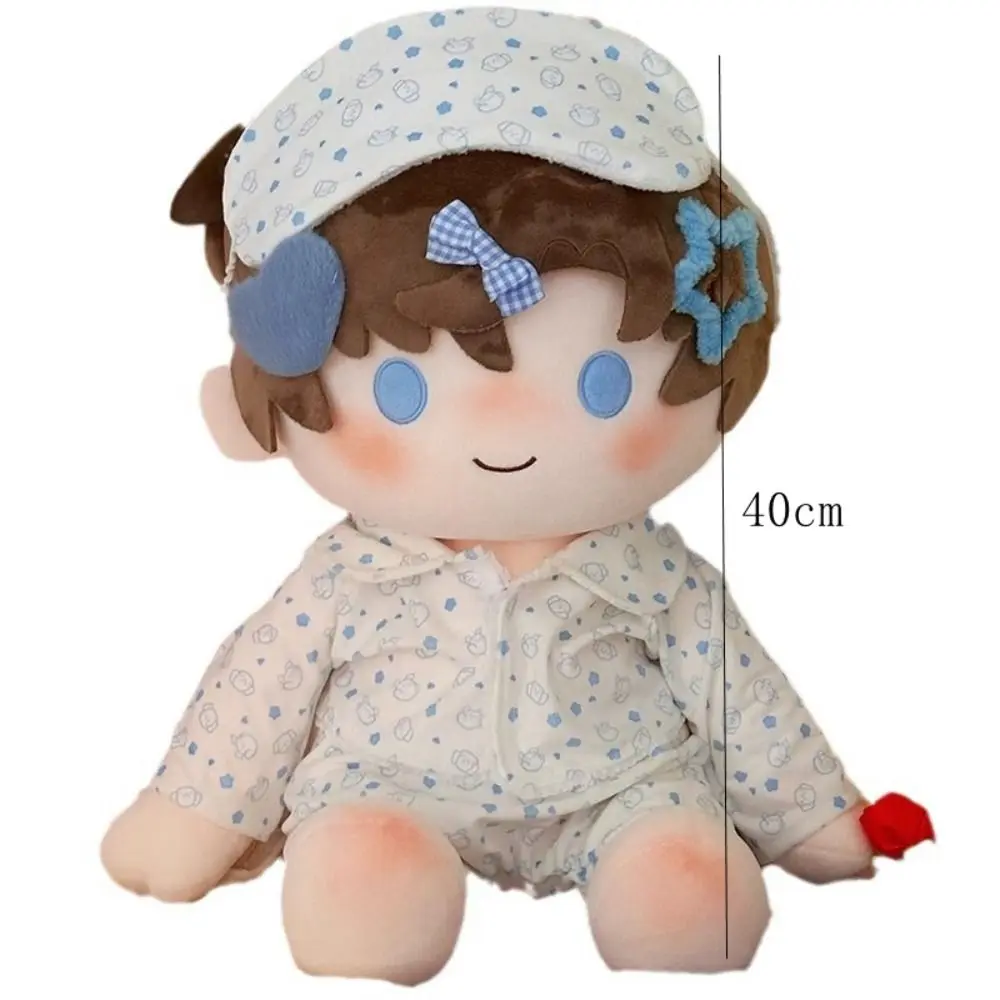 Conjunto de pijama y detalles del tejido