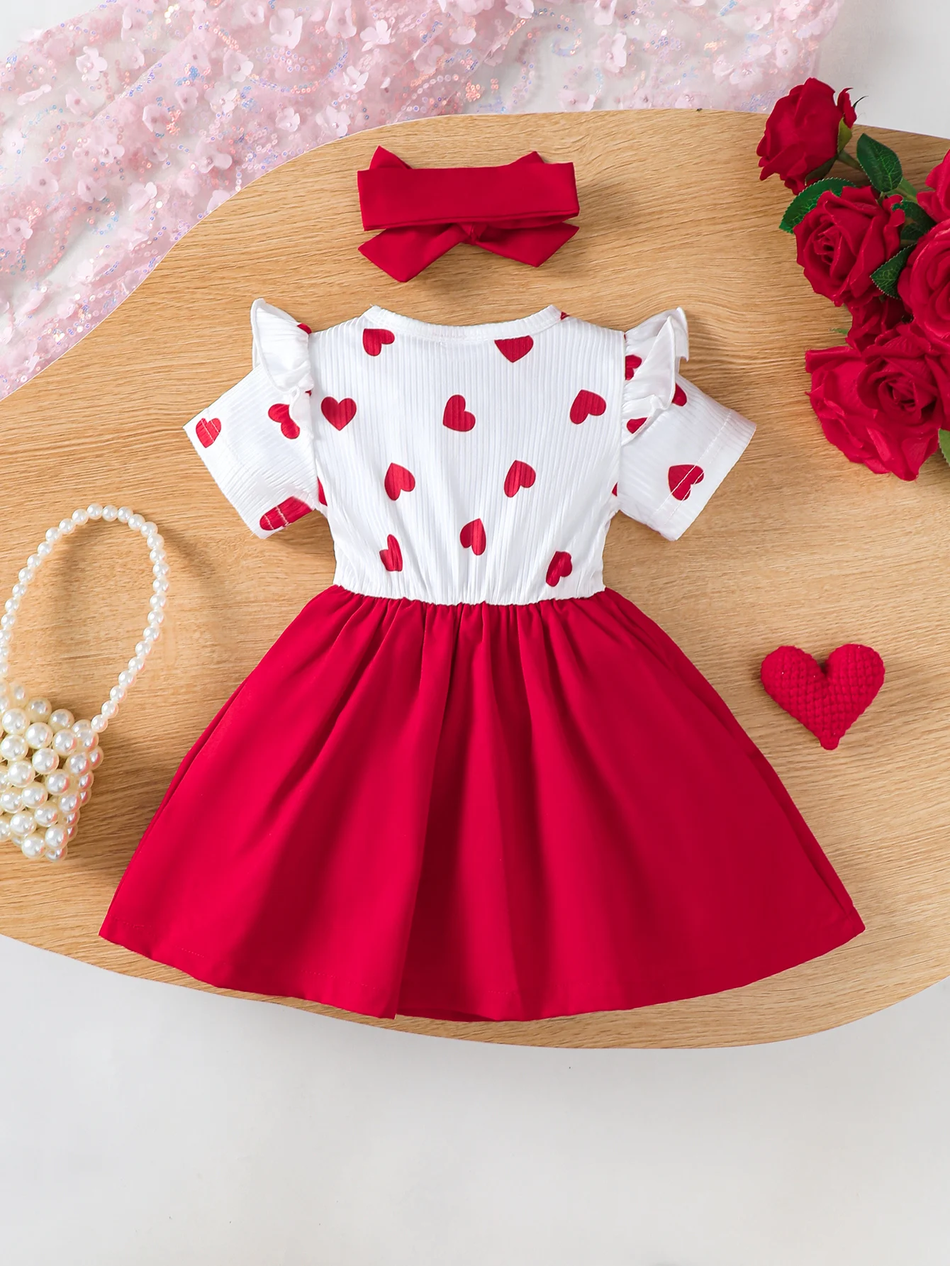 Conjunto bebé niña con vestido de corazón rojo y diadema dulce - imagen 3