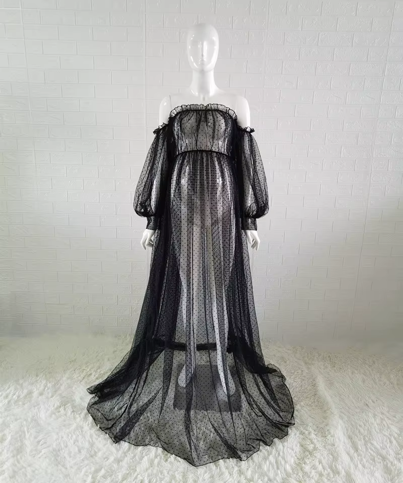 Vestido de tul blanco para sesión de maternidad con manga acampanada - imagen 4