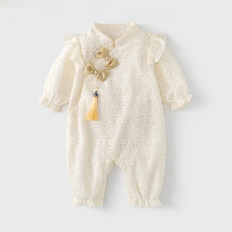 Conjunto recién née para niña – Pelele con sombrero y lazo de encaje - imagen 4