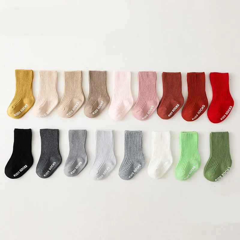 Calcetines antideslizantes de algodón suave para 0-3 años - imagen 2