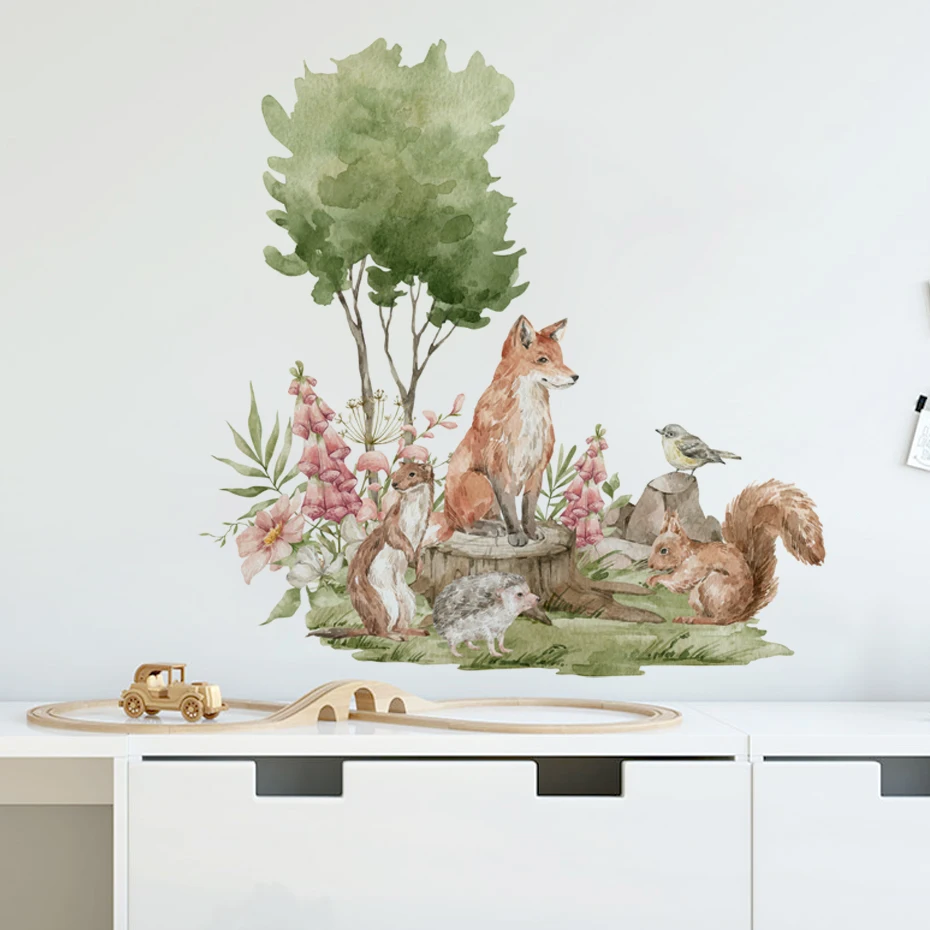 Pared decorada con animales: idea para habitación infantil
