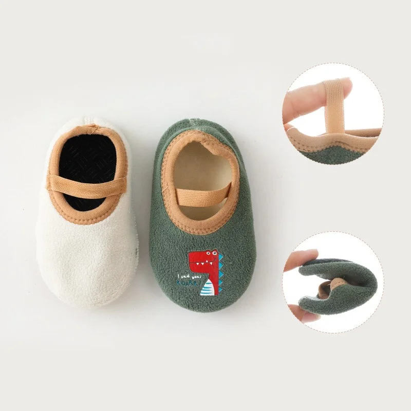 Zapatillas bebé primeros pasos con suela antideslizante invierno - imagen 5