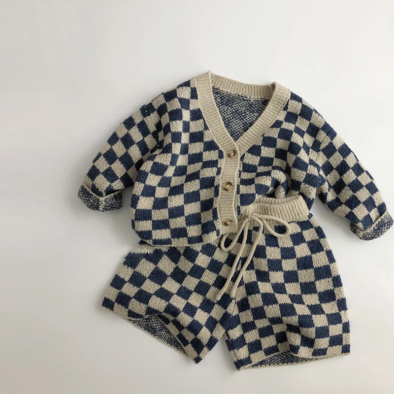 Conjunto de punto Milangel suéter y pantalones cortos