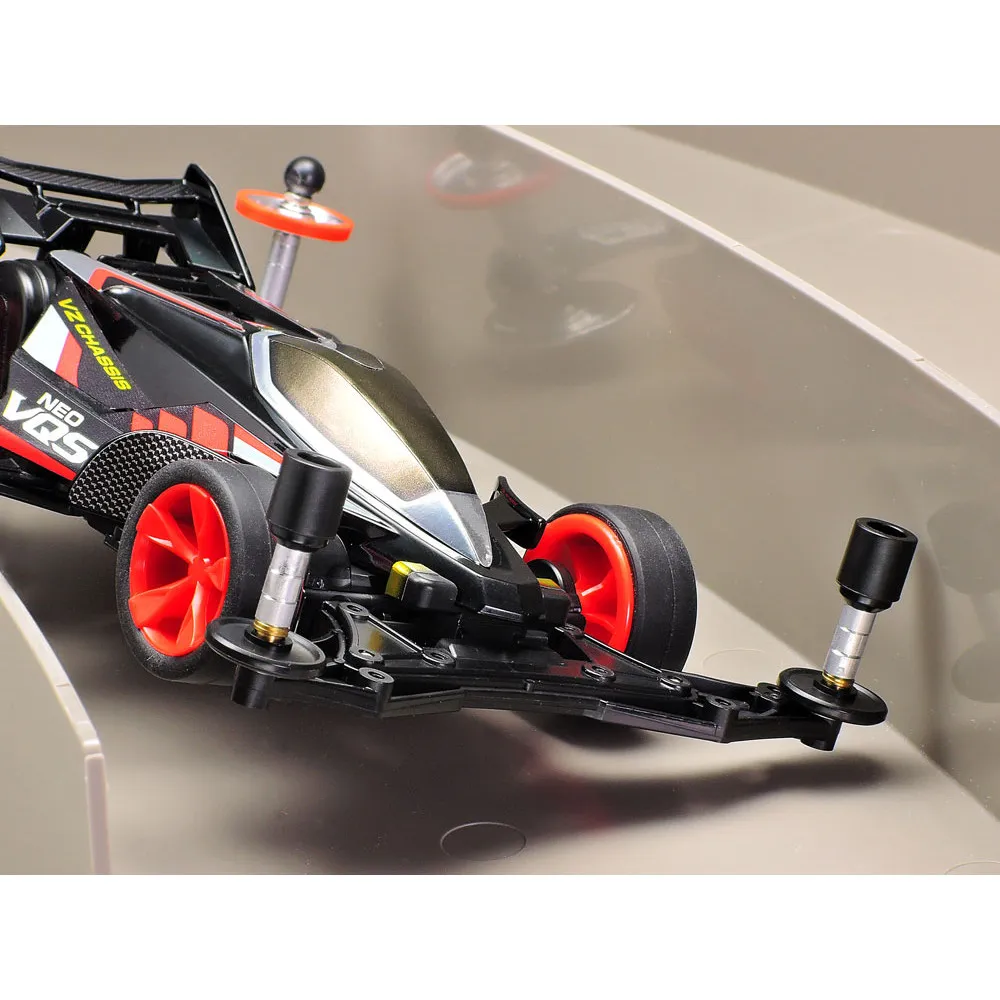Vista lateral del MINI 4WD con las piezas instaladas