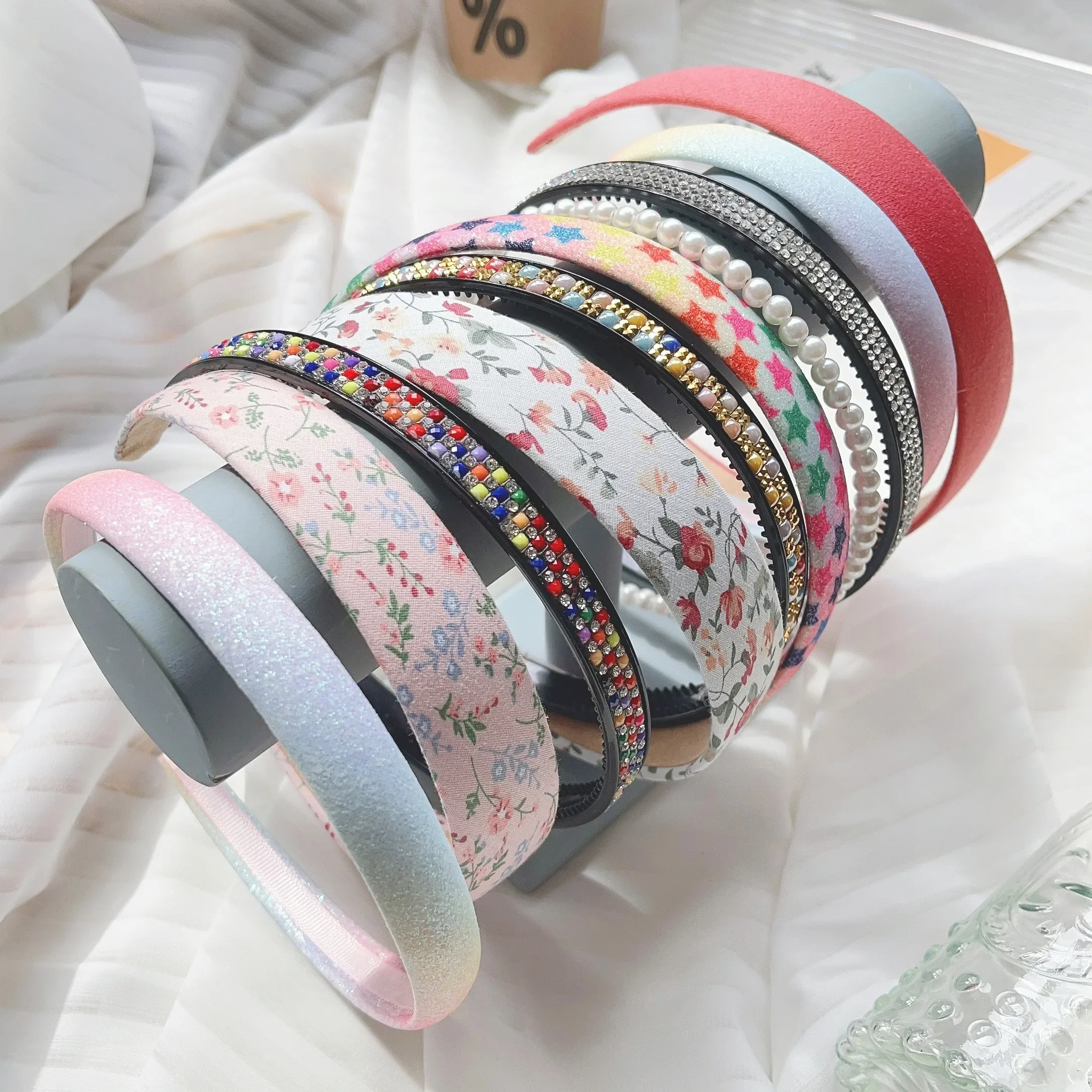 Bandas para el cabello de tela con perlas y flores