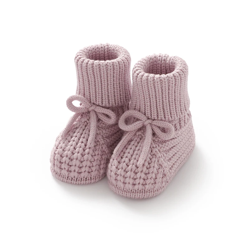 Primeros caminantes antideslizantes de punto para bebés – Cálidos y acogedores