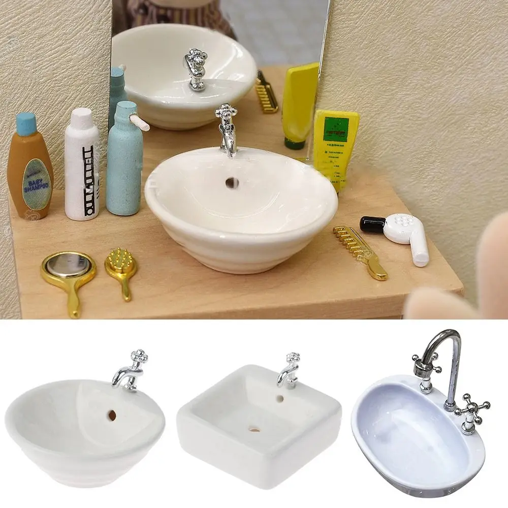 Pilo Muebles casa de muñecas con bañera y lavabo