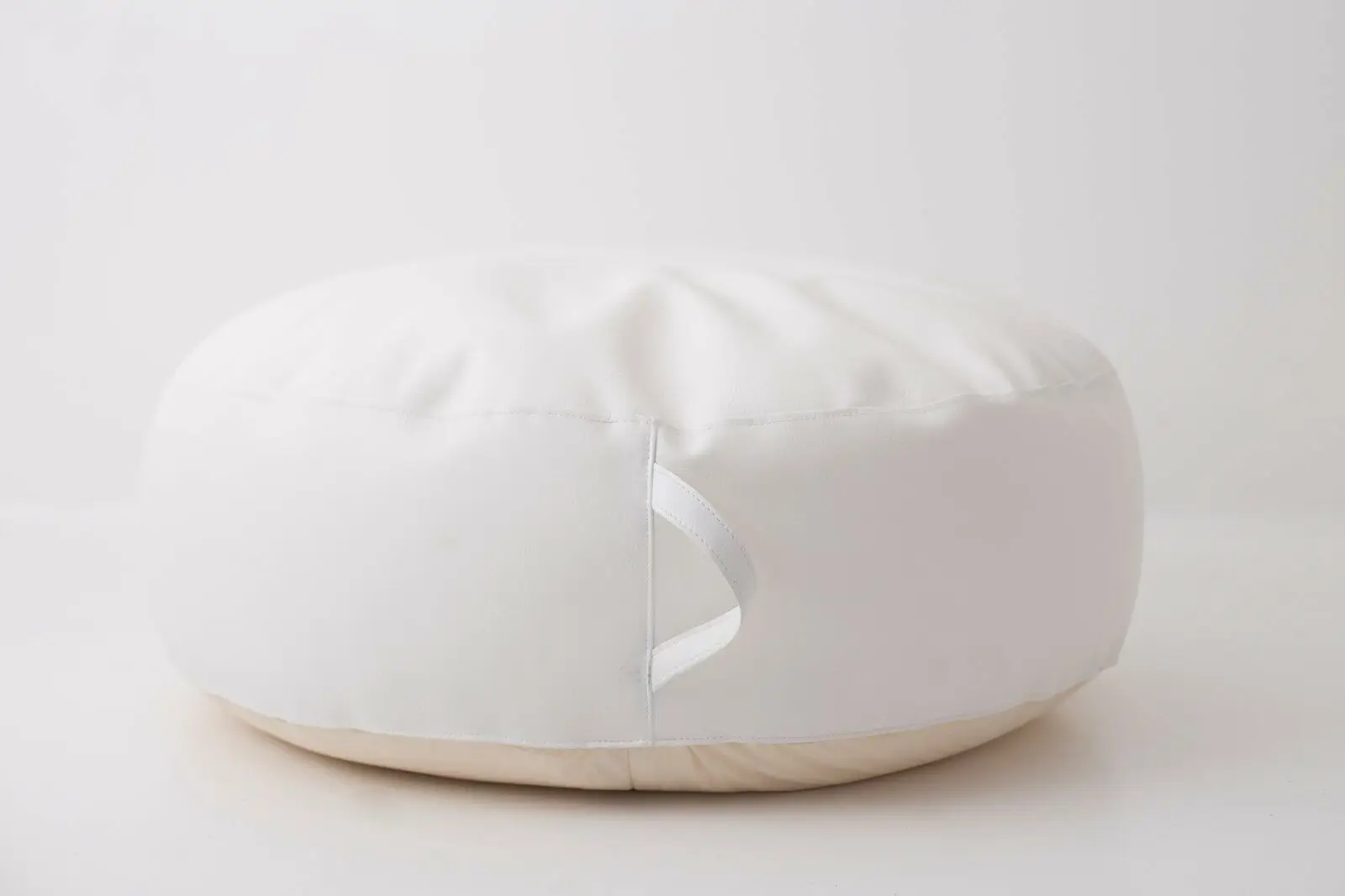 Puf de estudio para posar recién nacidos, color blanco
