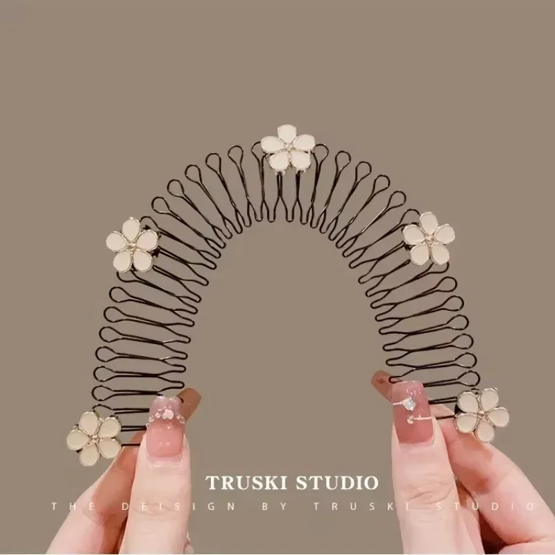 Horquillas de perlas para niña con peine largo y diadema - imagen 5