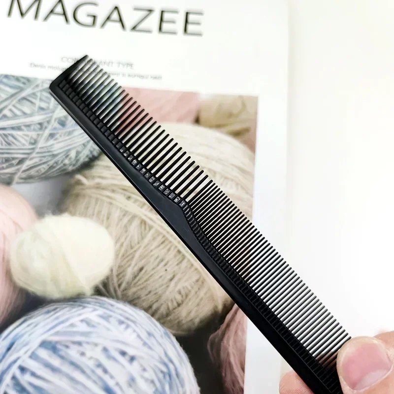 Peines de peluquería con dientes anchos